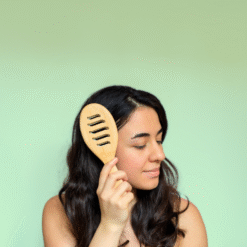 bambusest ventileeritud juuksehari